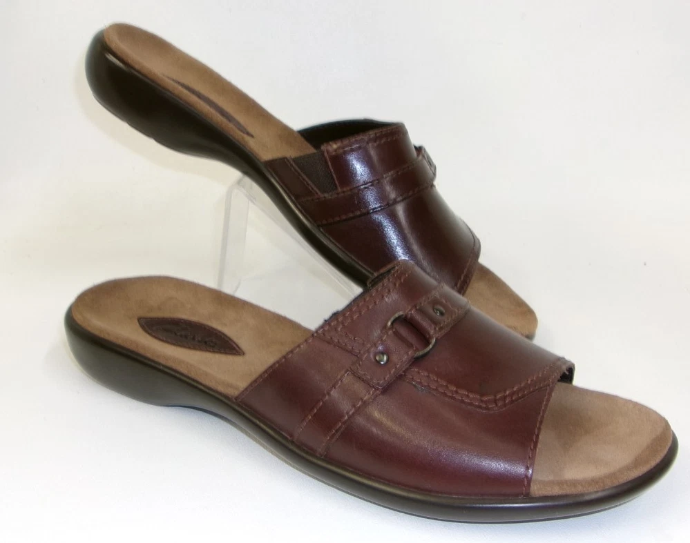 Sandali donna Clarks in pelle marrone slip on 6 5 usati in ottime condizioni