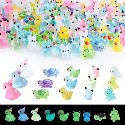 150 Pcs Tiny Mini Resin Animals Luminous Miniature Animals Small Figurines Hide