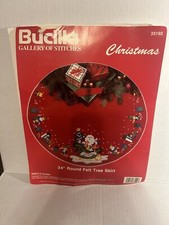 Bucilla Gallery Of Stitches 33192 Santa's Sleigh 34" Round Felt Tree Skirt