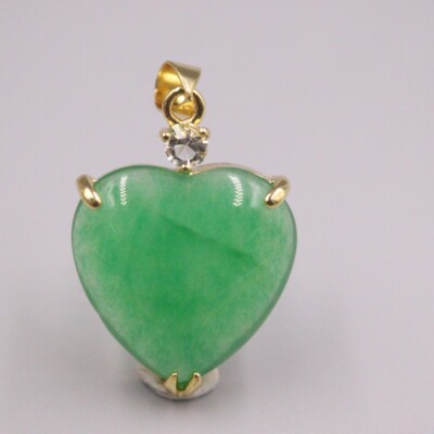 GP Heating Jade Pendant For Women Female Gold Lace Green Heart Lucky Charms