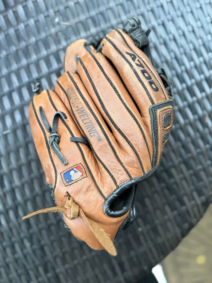 Wilson A700 1786 11.5 英寸棒球手套-独家 Ecco 皮革-RHT — 第 2/4 张图片