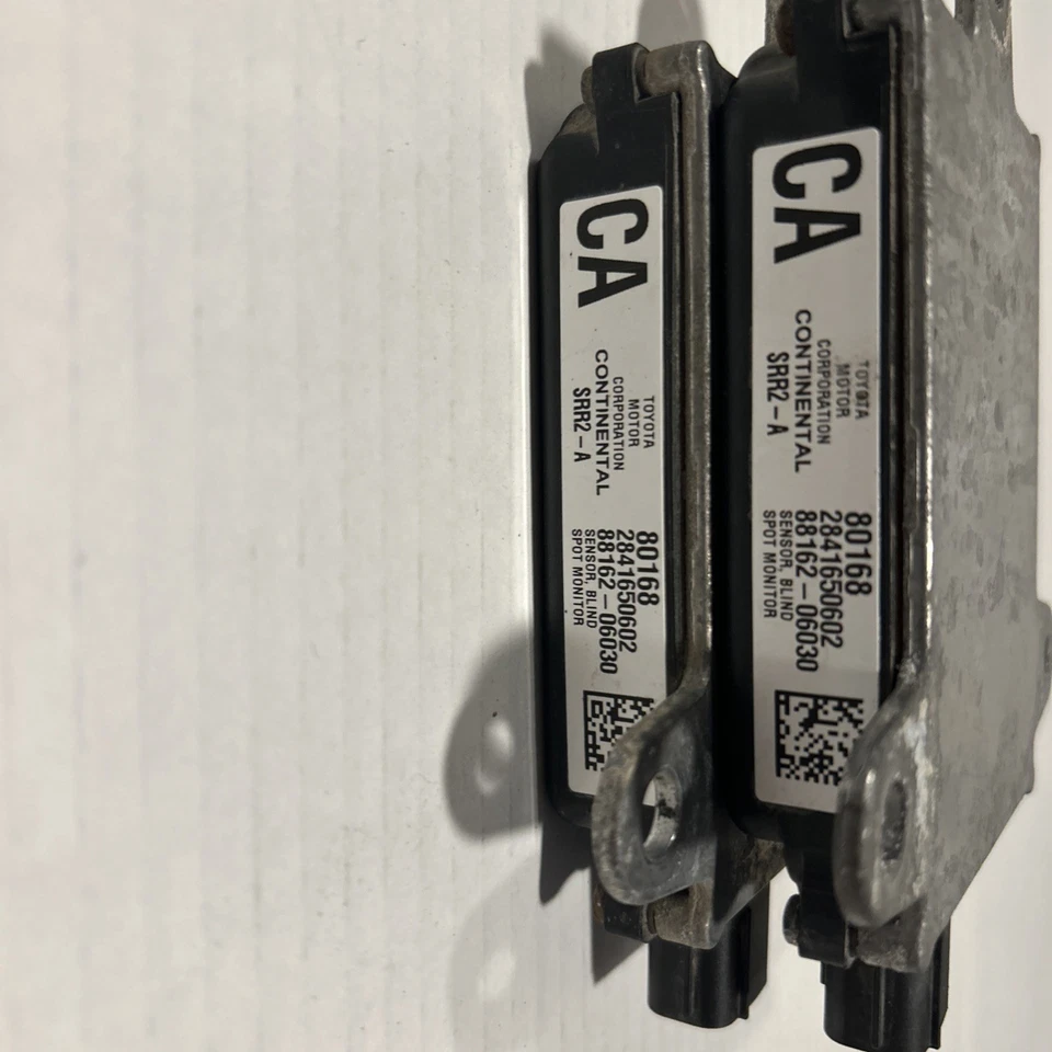 Toyota Camry 2013 2014 módulo de alerta de punto ciego sensor 88162-06030 OEM Foto 3 de 3