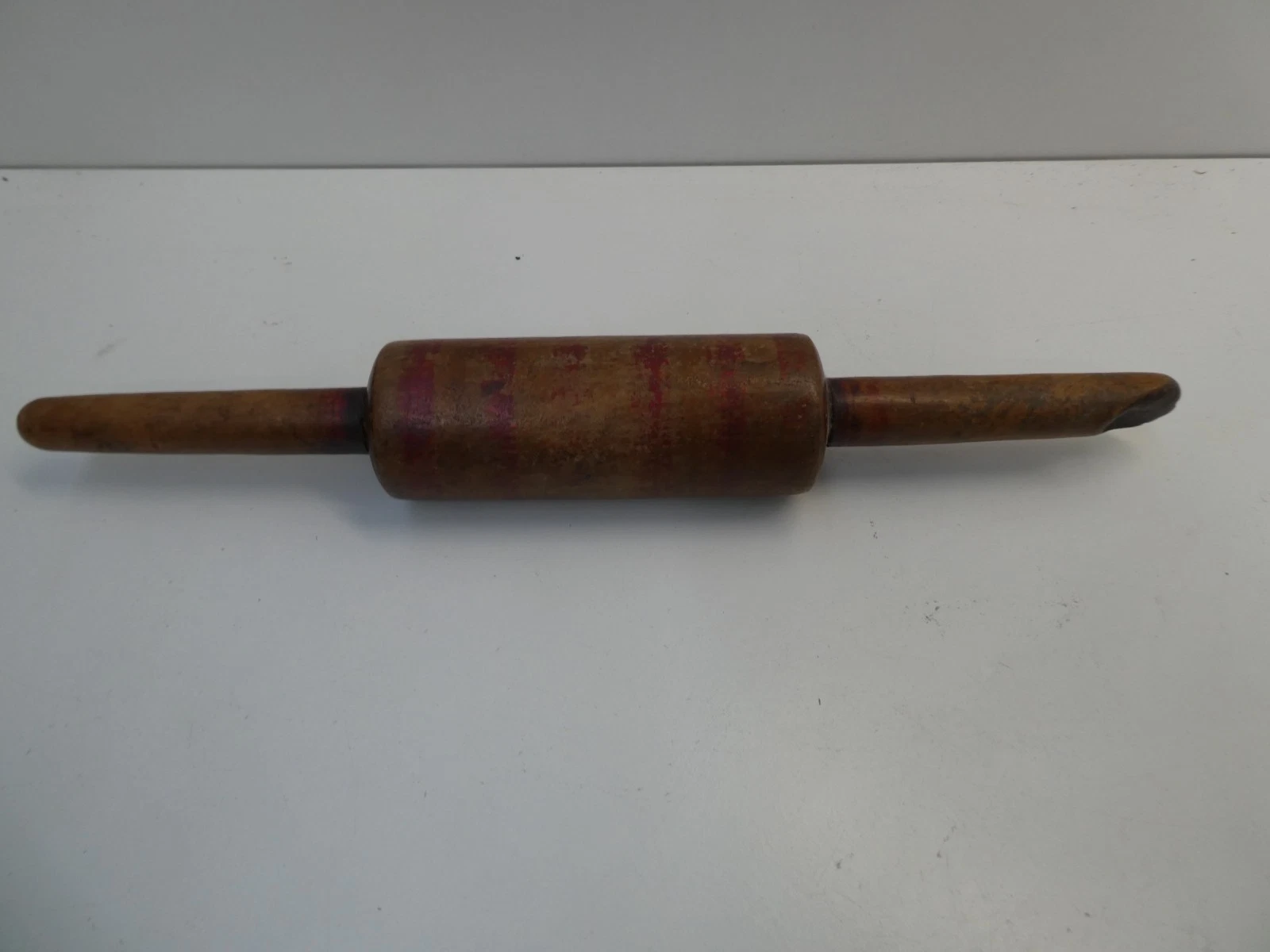 VINTAGE FOLK ART RED STRIPE PAINTED WOODEN ROLLING PIN KITCHEN WARE