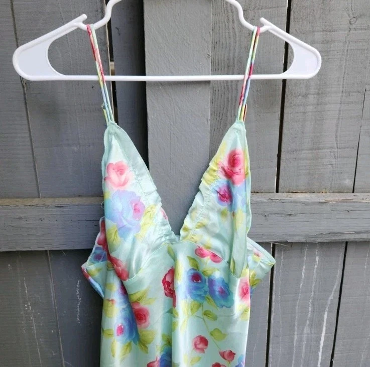 UNDERCOVER Abito Victoria's Secret rosa floreale slip grande