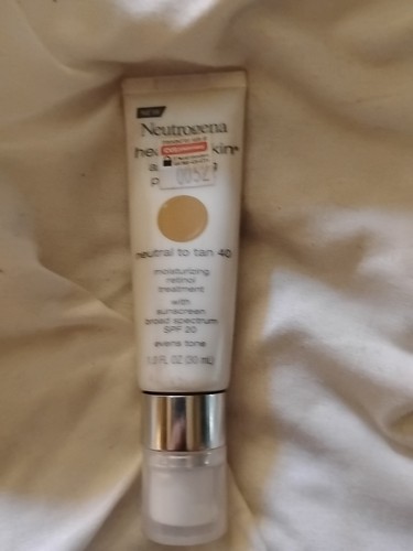 Neutrogena Healthy Skin Anti-Aging Perfector Tinted Facial Moisturizer and Re...