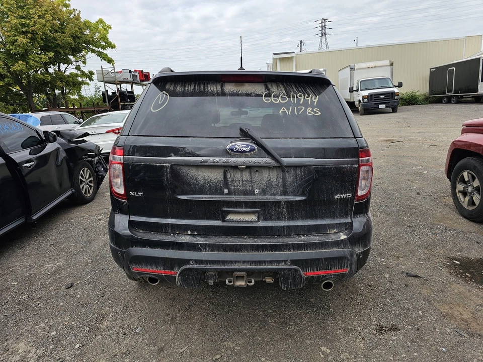 Regulador de ventana de puerta trasera izquierda usado se adapta a: Ford Explorer 2015 sin motor Foto 4 de 4