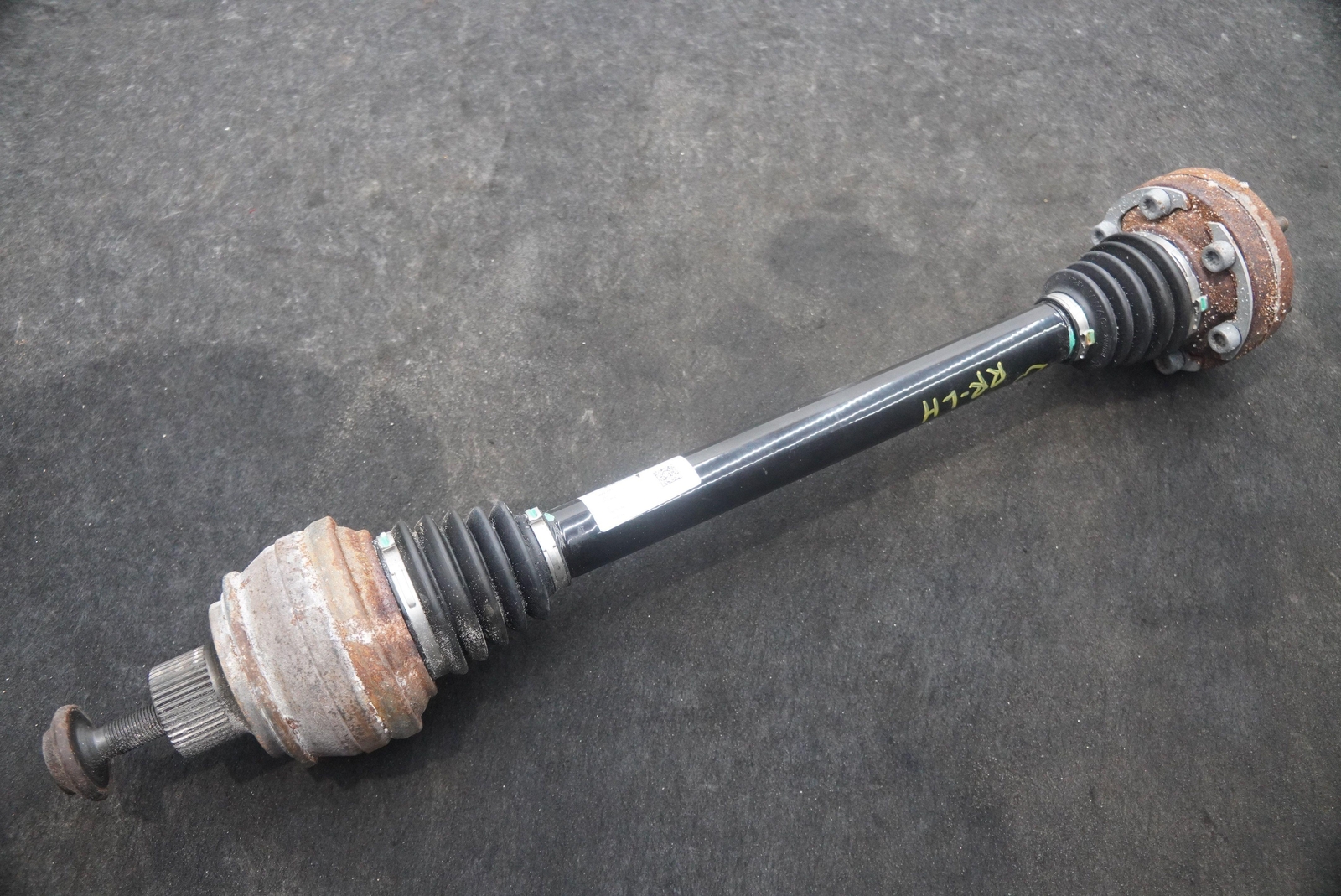 Rear Left Driver Side CV Axle Shaft 4M0501201F OEM Lamborghini Urus 2019-24
