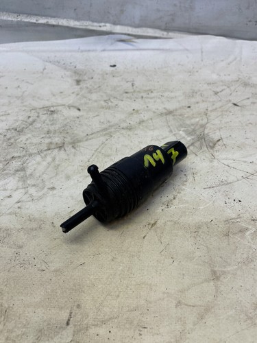 BMW 7er E38 5er E39 3er E46 Waschwasserpumpe Scheinwerferreinigung 8360244