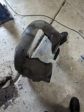 2011 VW GOLF MK6 FRONT LEFT PASSENGER SIDE SPLASH GUARD 1K5805977