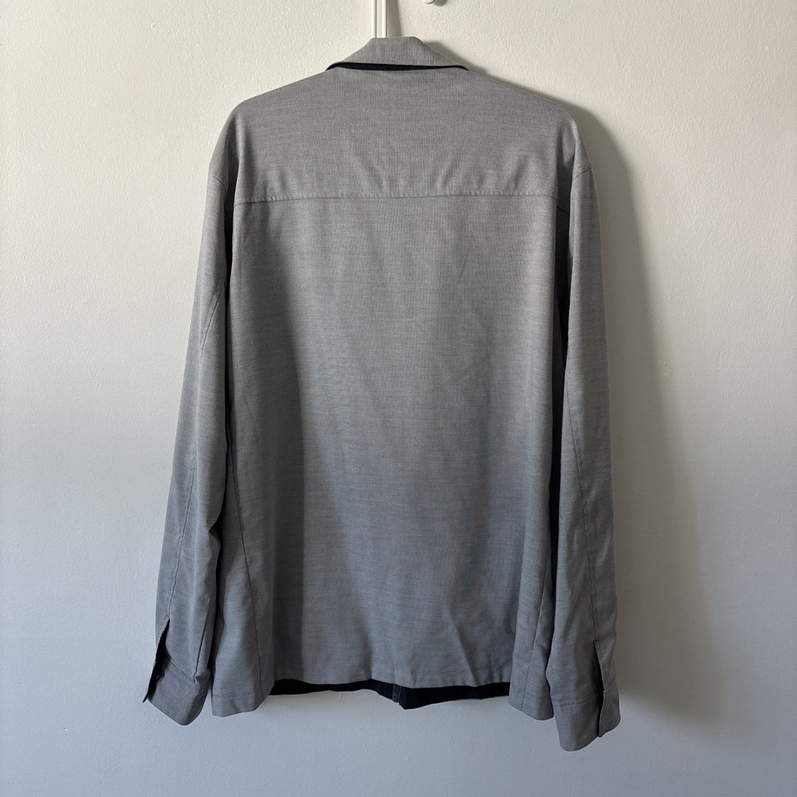 Travis Mathew Performance Reversible Light Weight… - image 4