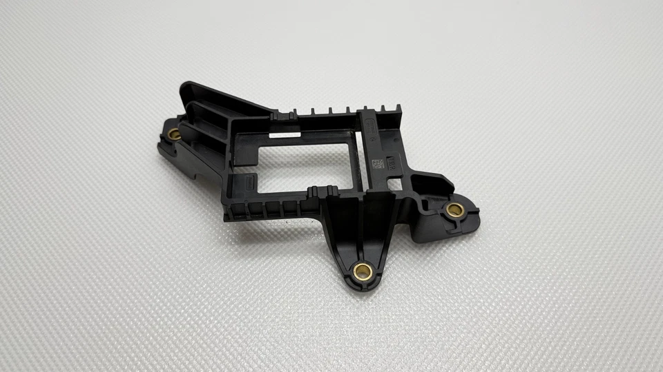 Honda Passport 2019-2023 trasero derecho punto ciego radar sensor módulo soporte OEM Foto 2 de 4