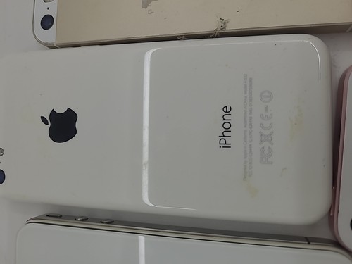 Broken Iphones For Parts As Is Lot Of 7 - Picture 6 of 11