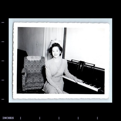 Old Vintage Photo WOMAN SITTING BY PIANO DETROIT