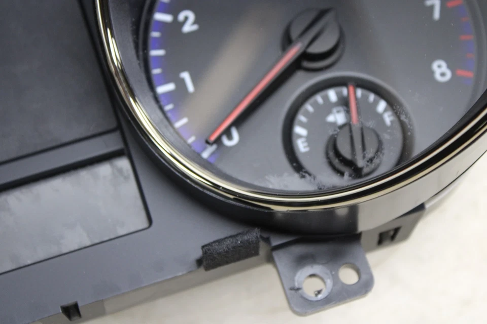 2010-2012 Hyundai Genesis Coupe velocímetro cluster 94011-2M650 78K fabricante de equipamento original LR98 - Imagem 3 de 4