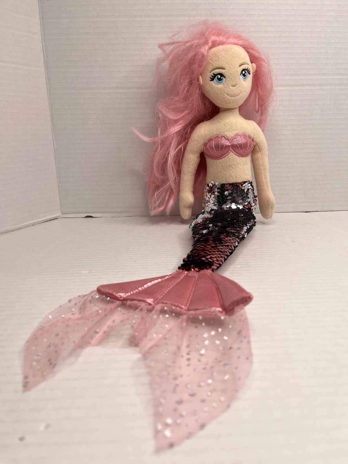 Aurora Sea Sparkles Mermaid Doll 2019 Plush Pink Silver Flip