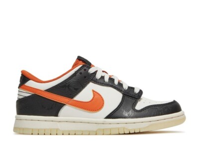 Brand New Nike Dunk Low PRM Halloween 2021 (GS) 235151 Size 6Y SHIPS FAST