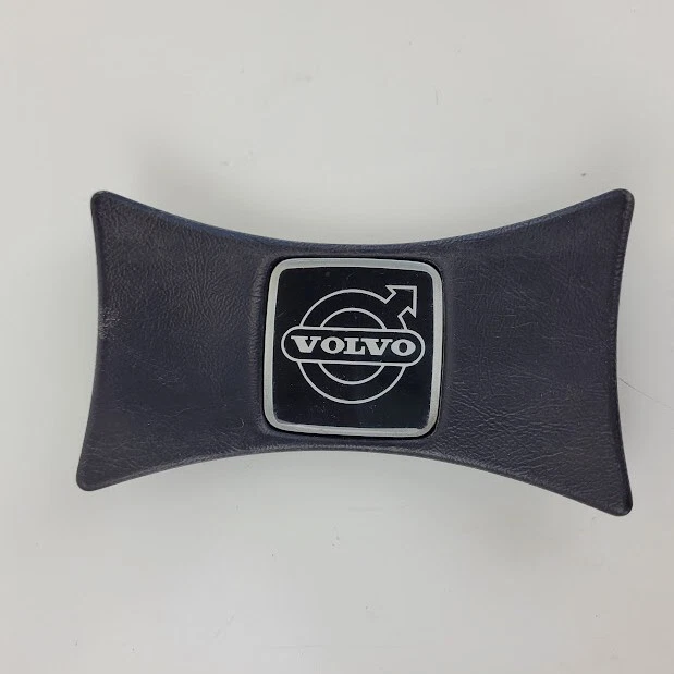 1972 年沃尔沃 145 方向盘中心徽章黑色原始设备制造商 — 第 2/3 张图片