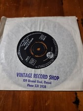 Elvis Presley. Crying in the Chapel. 7 Inch Single. Record Vinyl. VG 