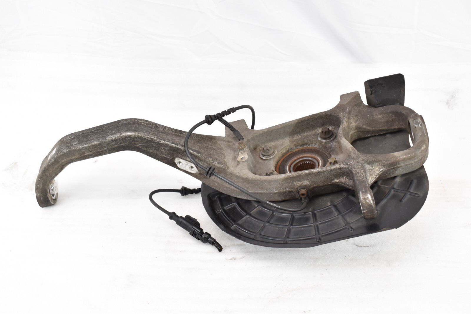 14-17 Maserati Ghibli S Q4 AWD Front Right Side Spindle Knuckle Hub Bearing OEM