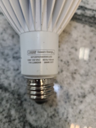 FEIT ELECTRIC BPCEPAR30/930/LED 60HZ 110MA 770 LUMENS 300K CCT (L95) - Picture 2 of 3