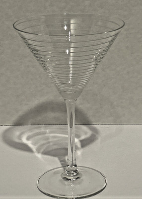 Mikasa 1990s Martini Cheers Glass 7-1/2  Tall 8 oz. Excellent Condition.