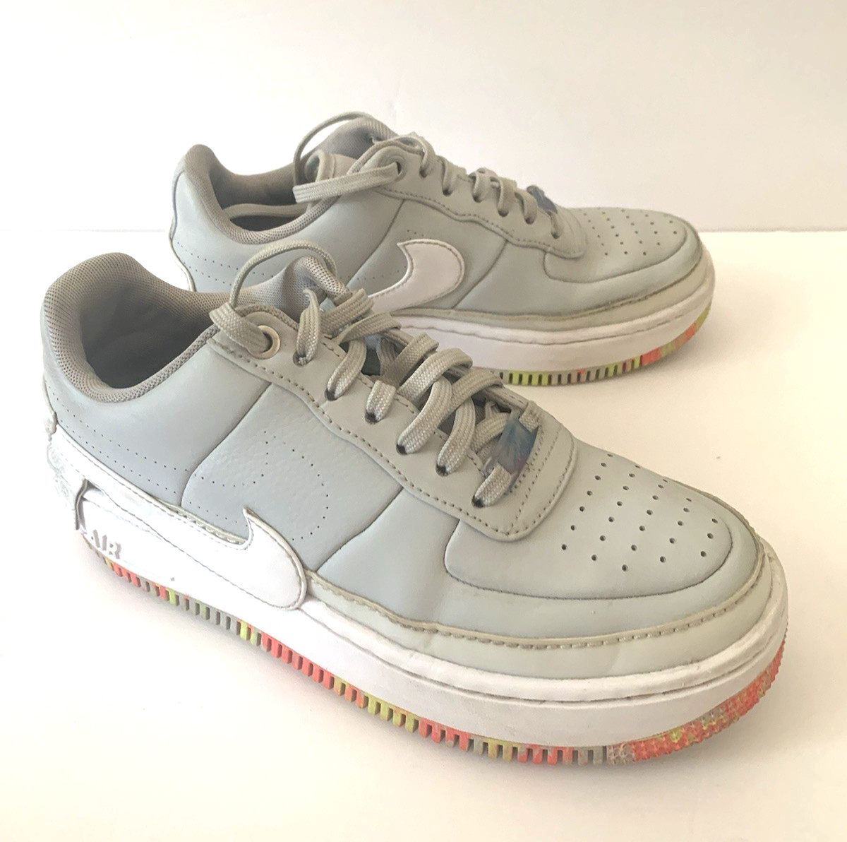 Nike Air Force 1 Jester XX Floral Womens Size 7.5 Gray Athletic