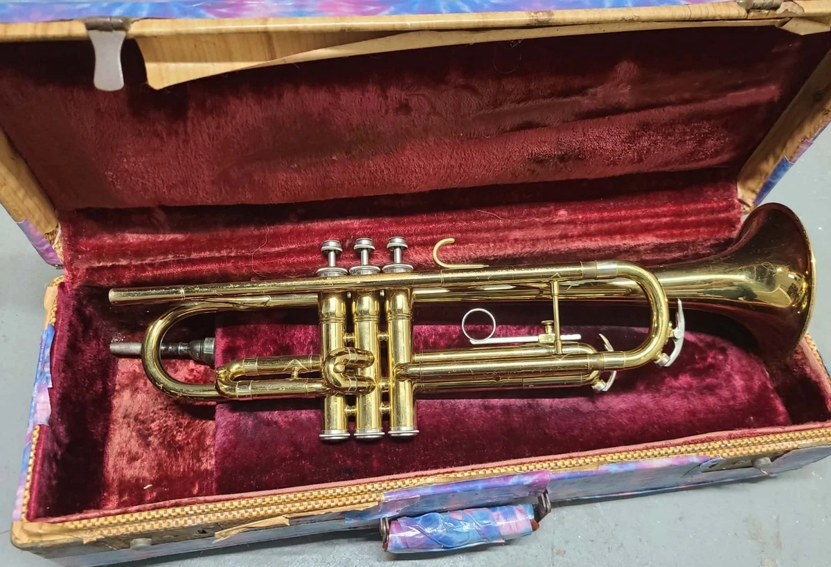 KING 600 トランペット ビンテージ 管楽器 ケース付属 KING 600 トランペット ビンテージ 管楽器 ケース付属