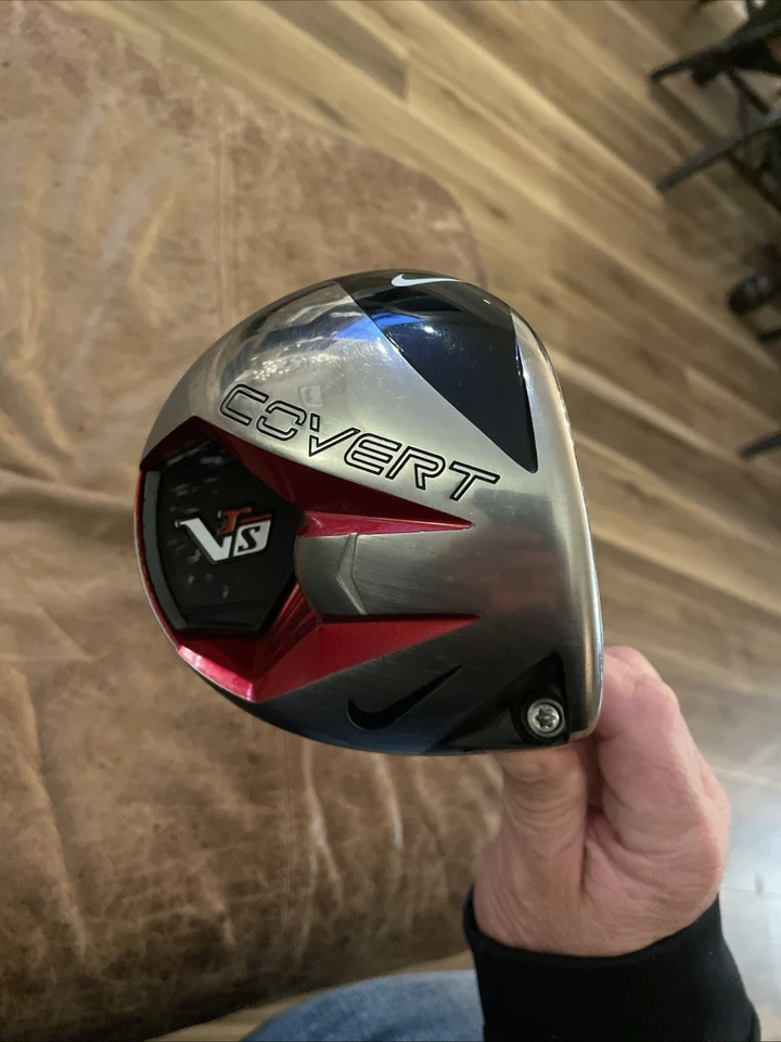 Club de Golf Nike Covert VRS Driver Manguera Ajustable Diestro Derecha Flex Regular Foto 3 de 4