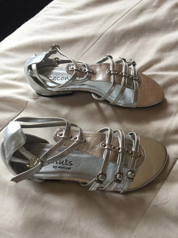 ¡¡¡NUEVO!!! Sandalias Gladiador Coconuts by Matisse, Plateadas 8M Foto 3 de 4