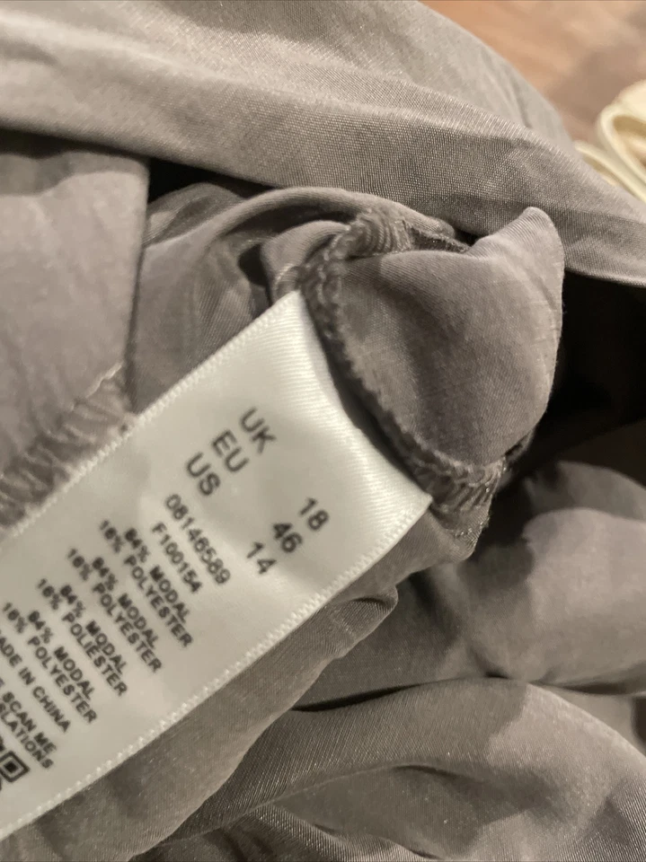 Mono para mujer Asos recortado espalda EE. UU. 14 pierna ancha sin mangas verde Foto 4 de 4