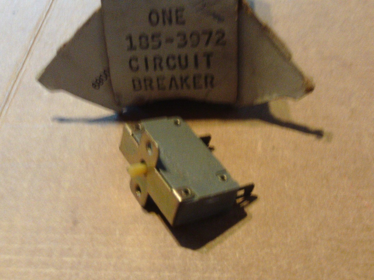 NOS ONAN 185-3972 CIRCUT BREAKER ,OEM ONAN EQUIPMENT PART | eBay
