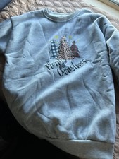 Sweatshirt Gray Christmas Long Sleeve sweat Shirt size large chrismas trees