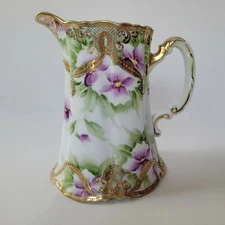 Nippon Morimura Gumi Moriage Maple Leaf Pitcher Vase Gold Gilt Beaded Motif 6"