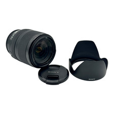 Sony DT 18-135mm F3.5-5.6 SAM (SAL18135) Objektiv für Sony A-Mount • Sehr gut