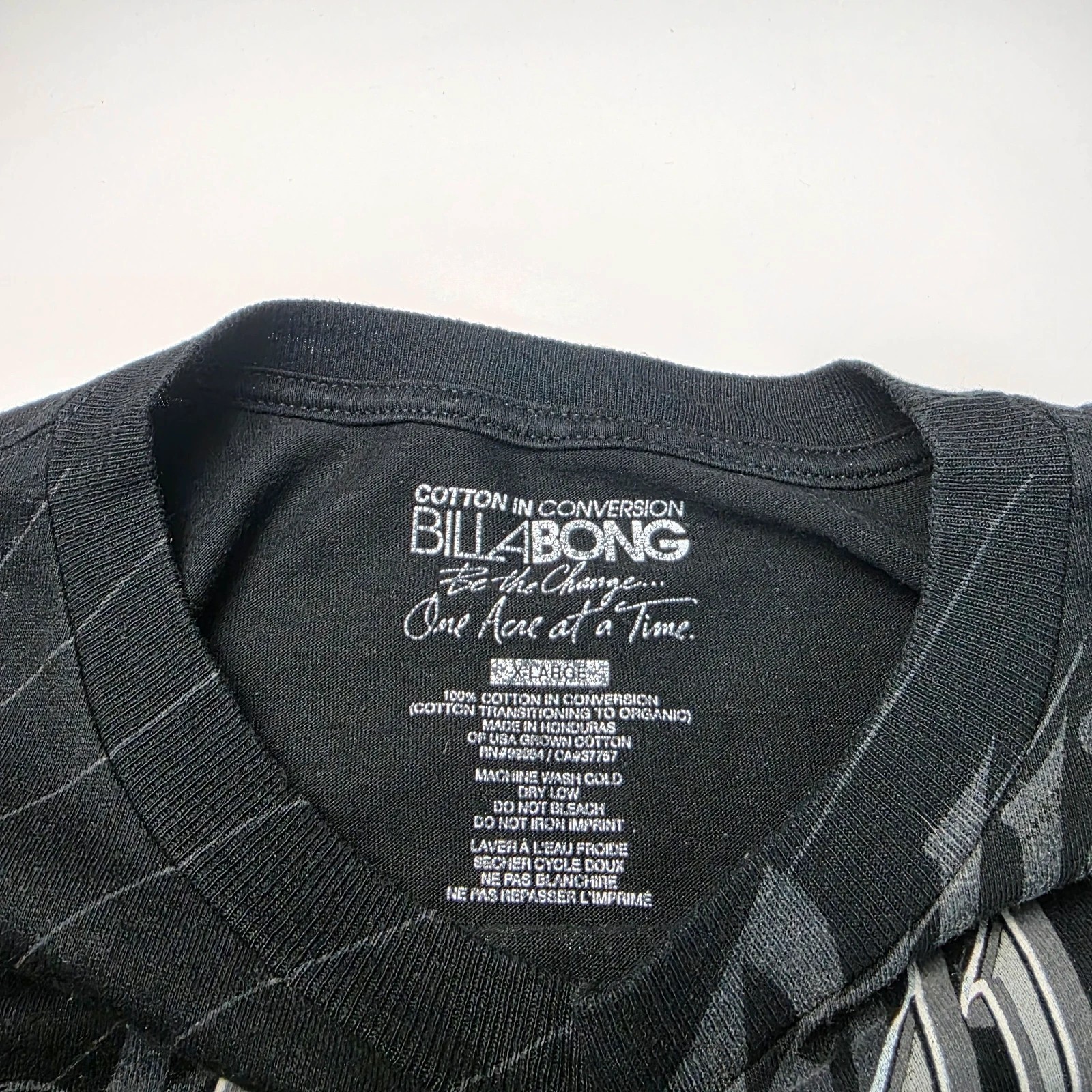 2000s Y2K Billabong Black Grunge Affliction Style Graphic Print Tee Size XL image 4