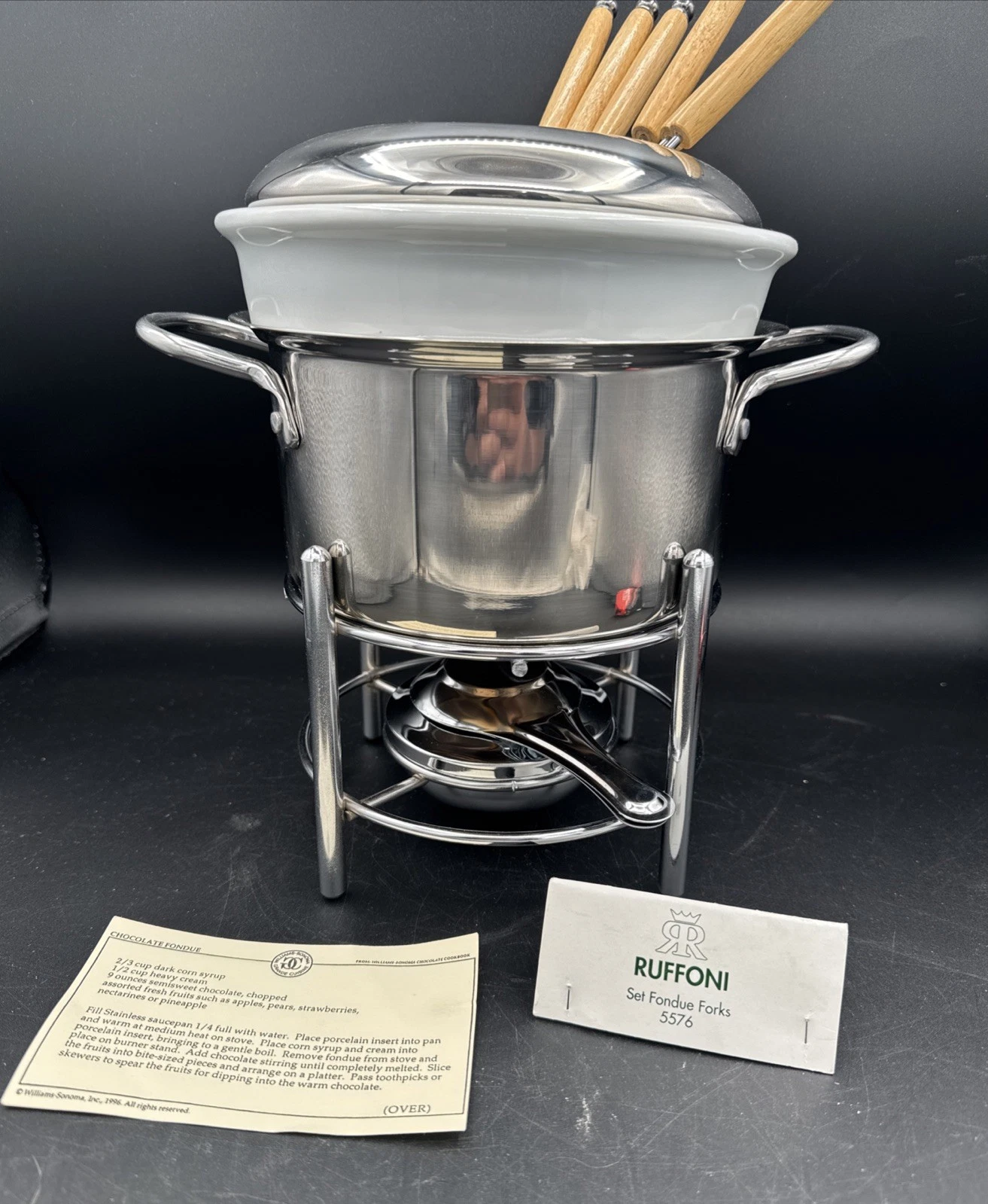 Williams Sonoma Roffoni Stainless Steel & Ceramic Fondue Clean Set Nice! 1990’s
Opens in a new windo