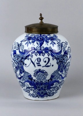 delft tobacco jars C. 1790 De Porceleyne Claeuw 