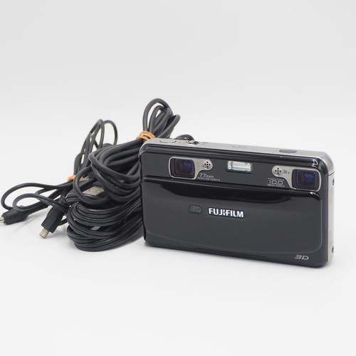 FUJIFILM FINEPIX REAL 3D W1 3D digital camera, operation confirmed.