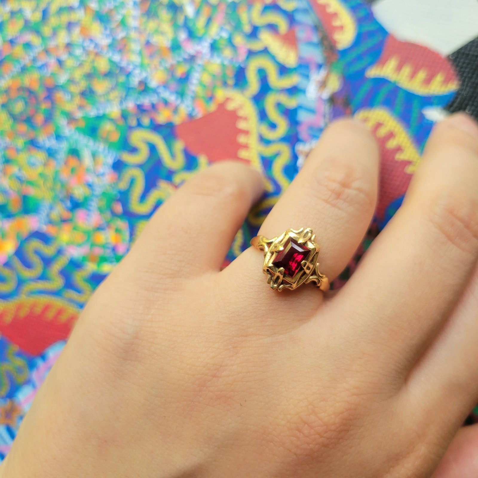 Vintage 10K Solid Gold Simulated Ruby Ornate Ring… - image 22