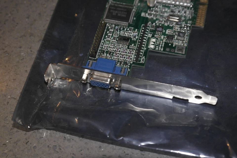 Matrox G400 16MB universal AGP Graphics video VGA Card retro G4+ MILN/16/CPQ - Image 4 of 4