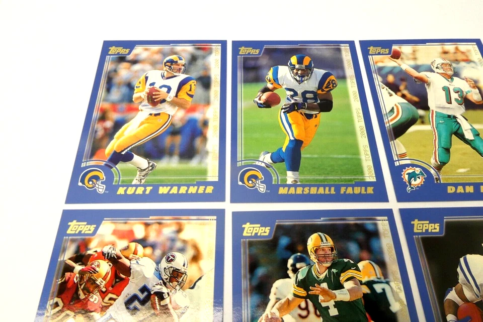 Set 8 2000 Topps Jumbo Football Cards Peyton Manning Marino Moss Favre Oversized - Image 4 of 4
