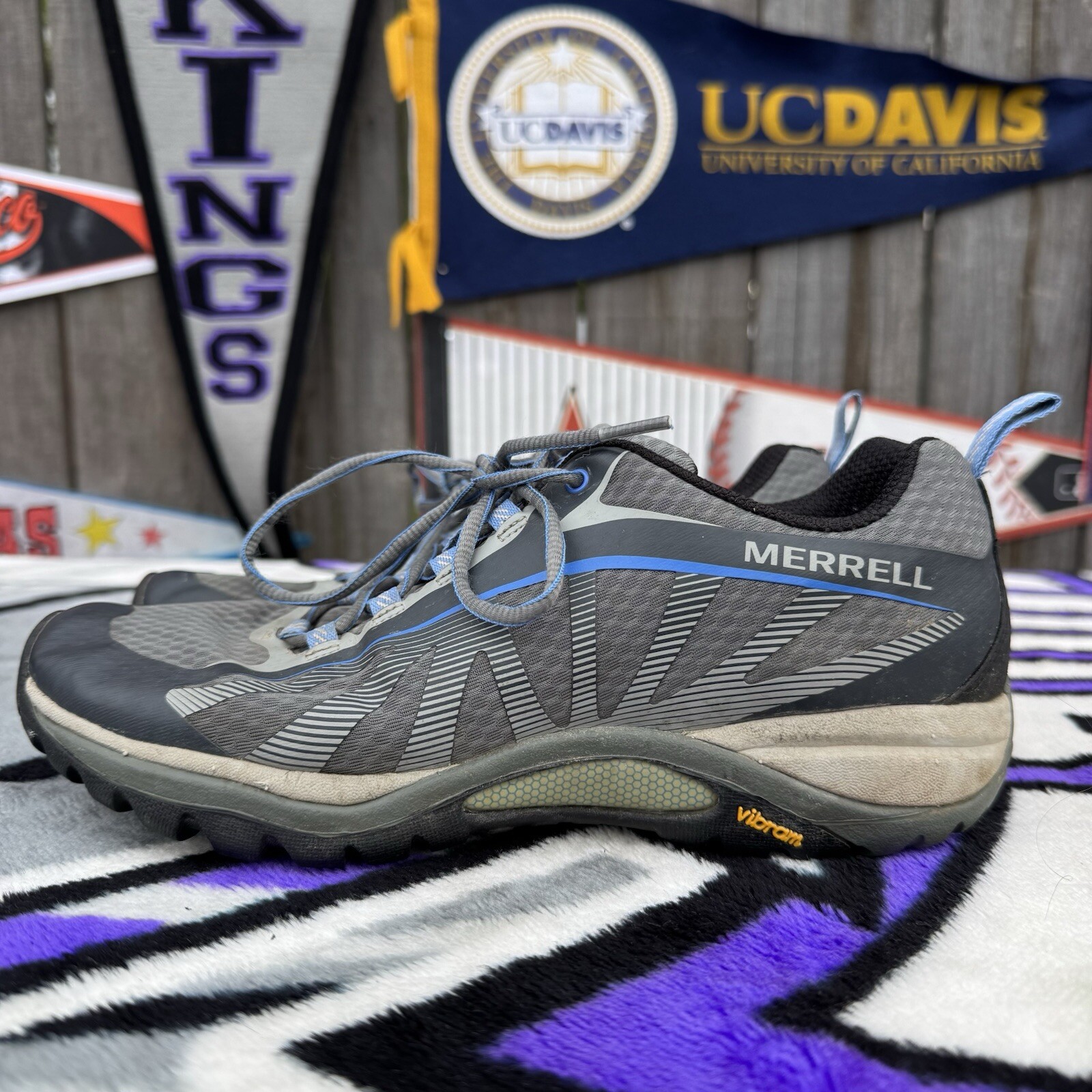 Scarpa da donna Merrell taglia 9 5 bordo sirena suola vibram escursionismo trail running J35516