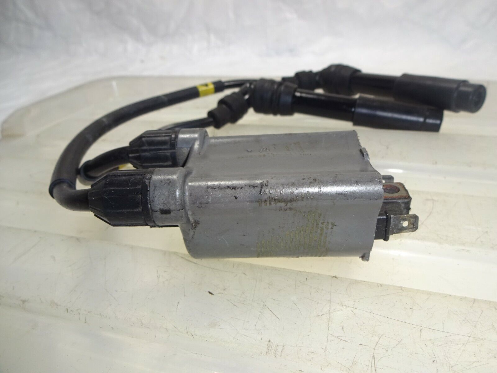 Kawasaki OEM Ignition Coil Kp02 Japan ZX 10 Zephyr 21121-1166 for 