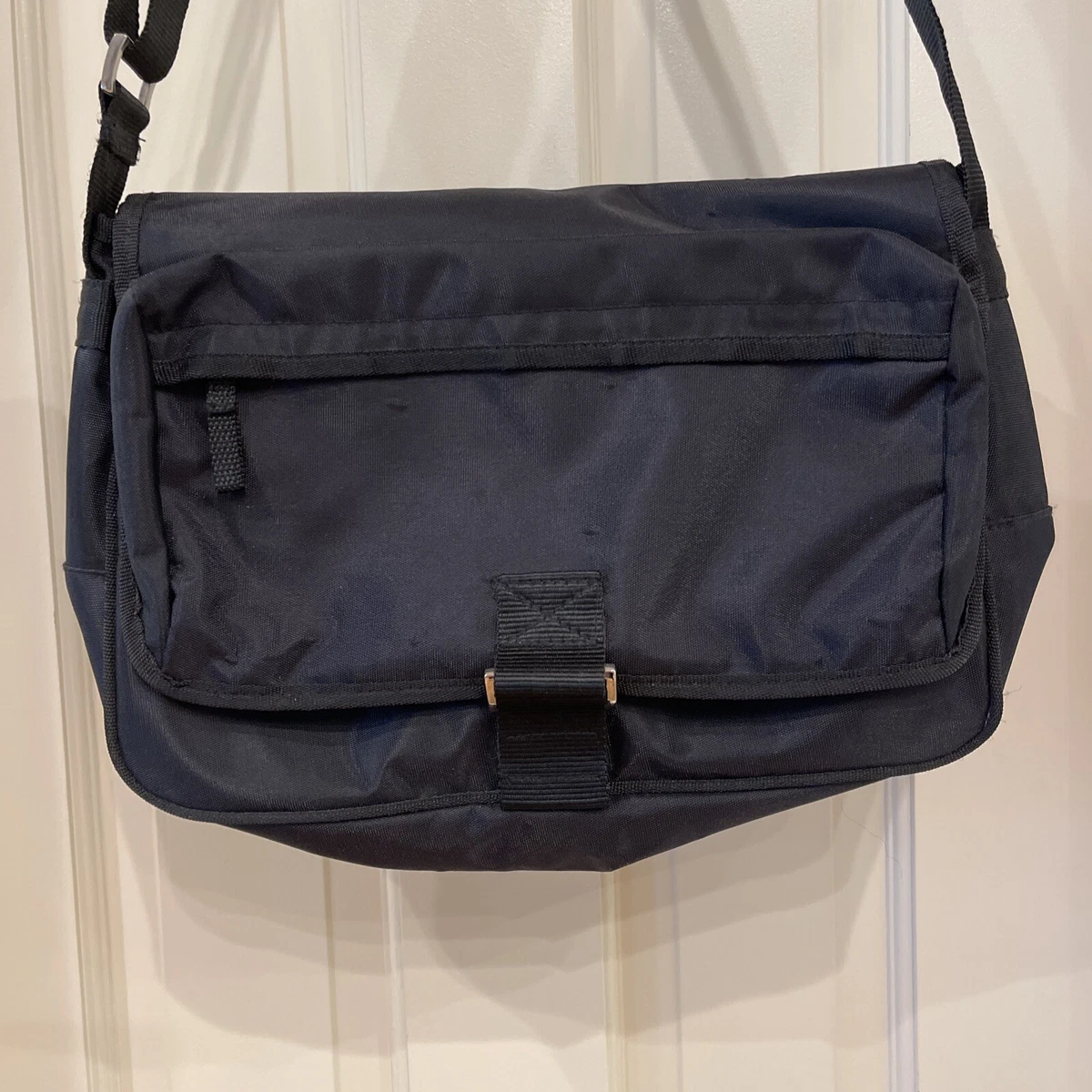 Old Navy Black Universal Cross Body Messenger Bag Adjustable Strap