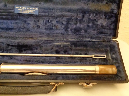 VINTAGE GEMEINHARDT M2 FLUTE SILVER, IN ORIGINAL CASE, "SOLD AS IS" MADE IN USA - Picture 9 of 13