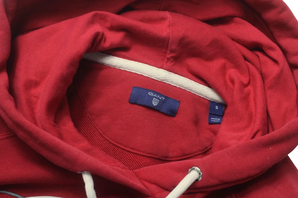 Pullover pequeño con capucha para mujer Gant bordado rojo con capucha Foto 4 de 4