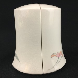 VTG-Salt-and-Pepper-Shaker-Set-by-Nikko-Peachglow-Quadrille-Peach-Floral-Japan