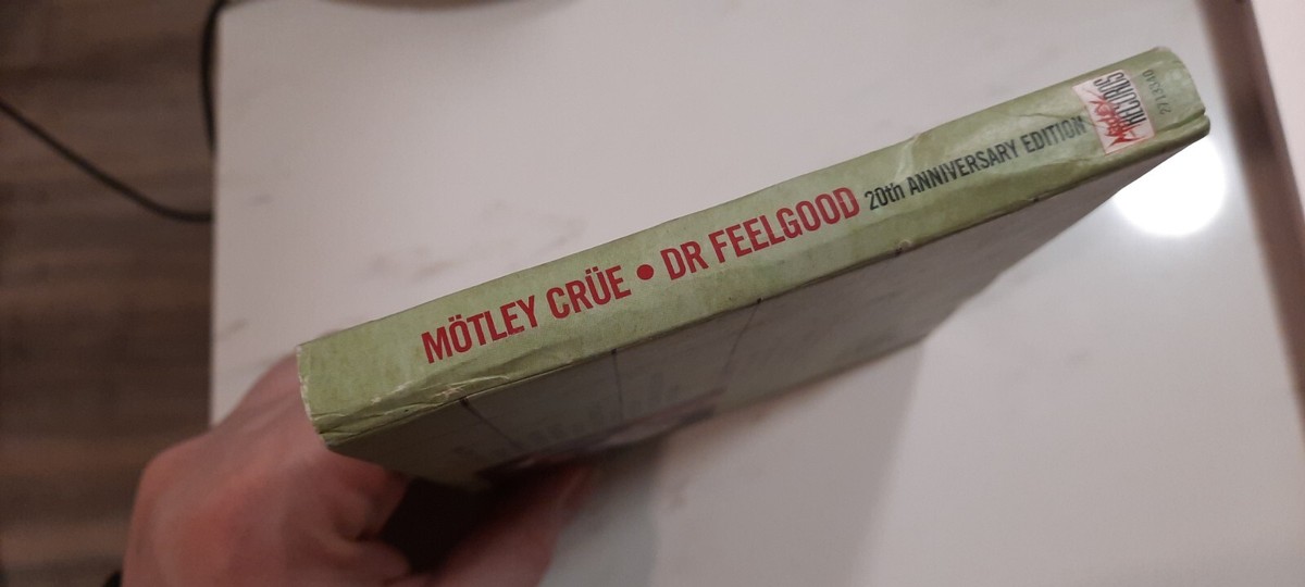 Dr. Feelgood Deluxe 20th Anniversary Deluxe Edition / Motley