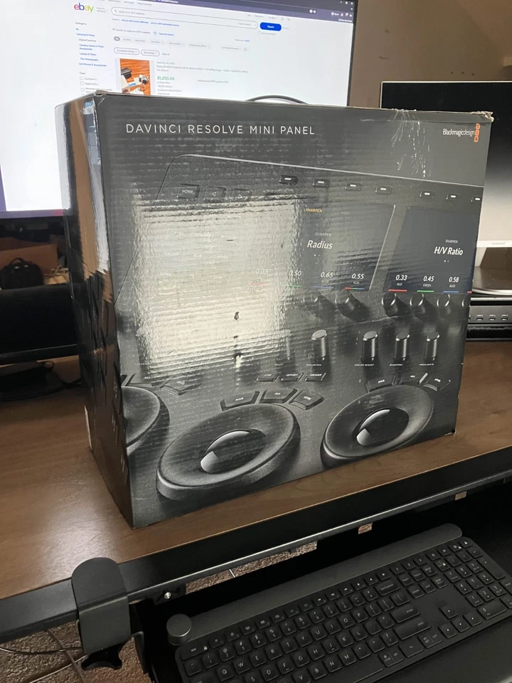 Blackmagic Design DaVinci Resolve Mini Panel Compact Control Panel - Image 2 of 2