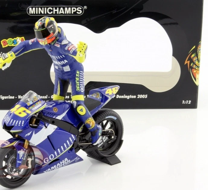 Rossi Model bike & figure Yamaha YZR-M1 MotoGP 2005 Minichamps 122 053146 1:12th - Image 4 of 4
